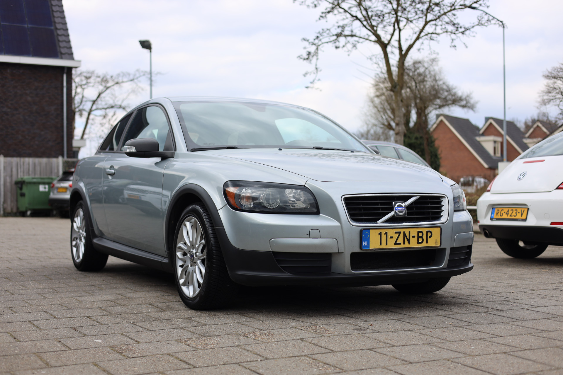 45169146-1.jpg