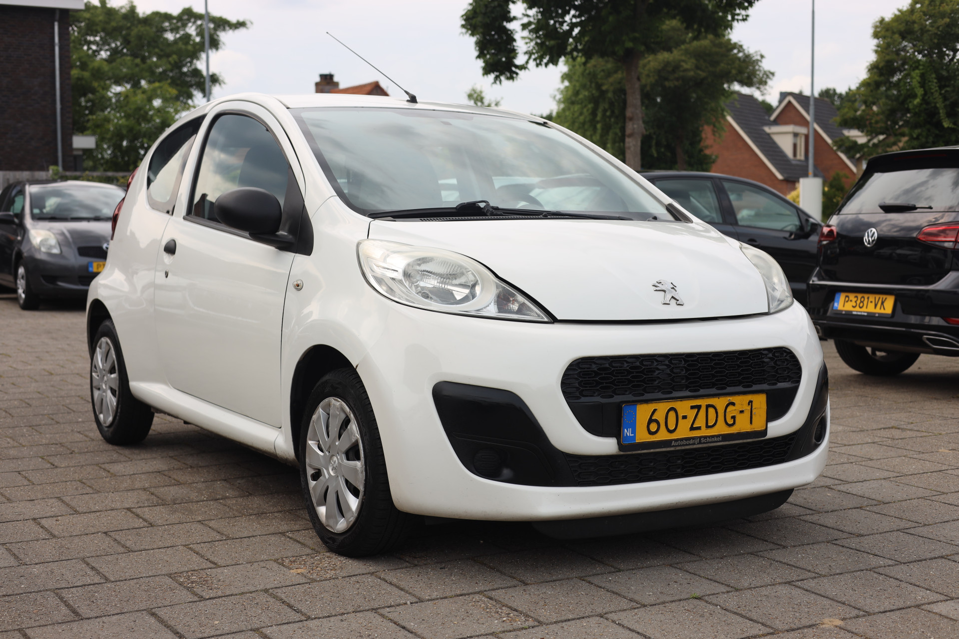 45410790-1.jpg