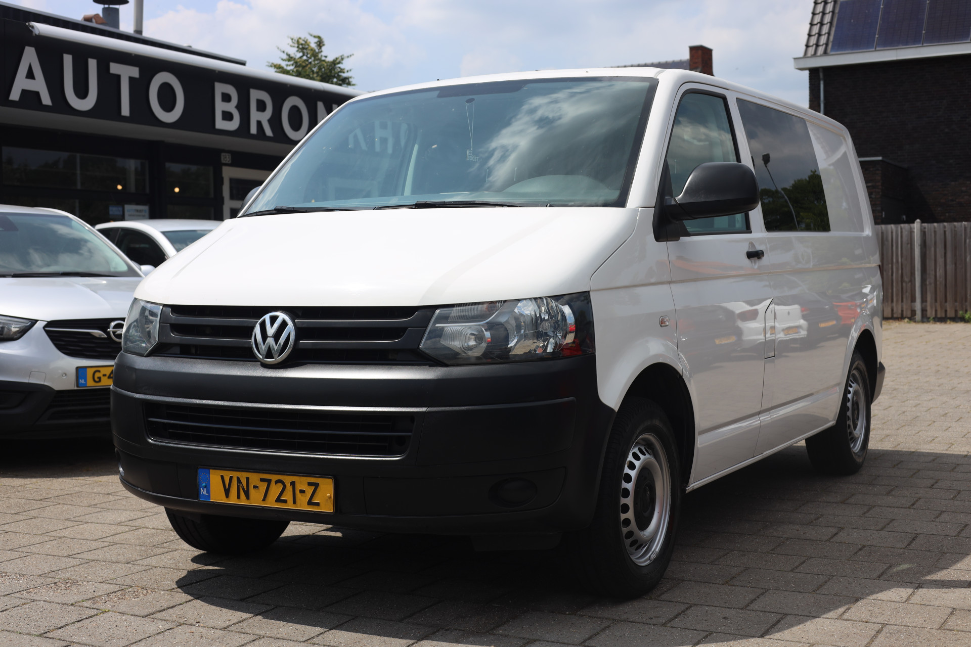 45801775-0.jpg