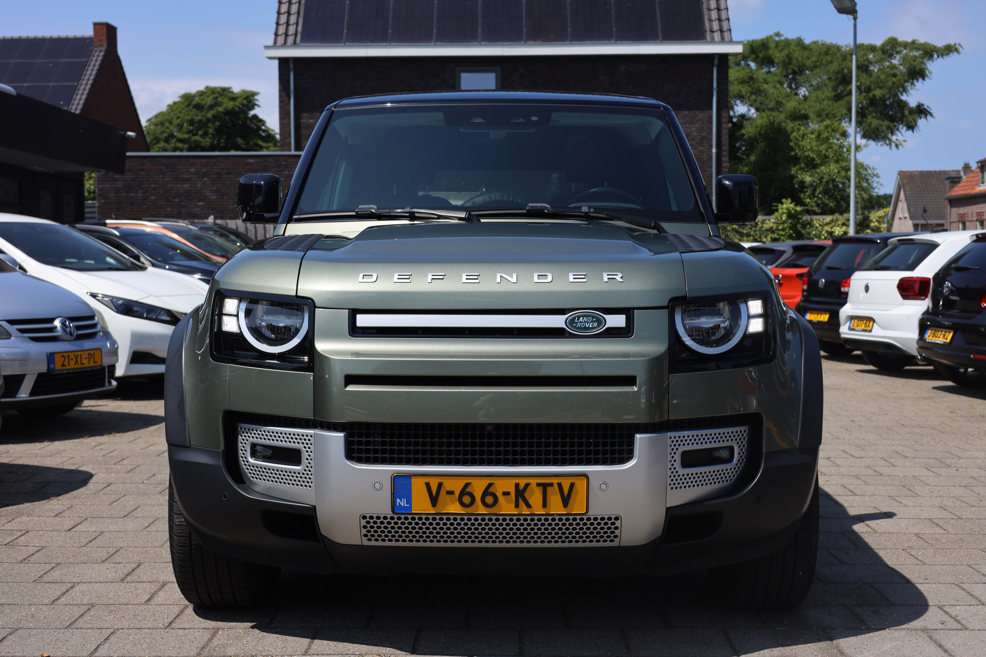 45836799-1.jpg