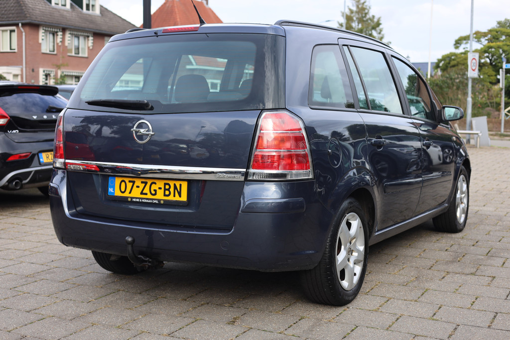 56527366-1.jpg