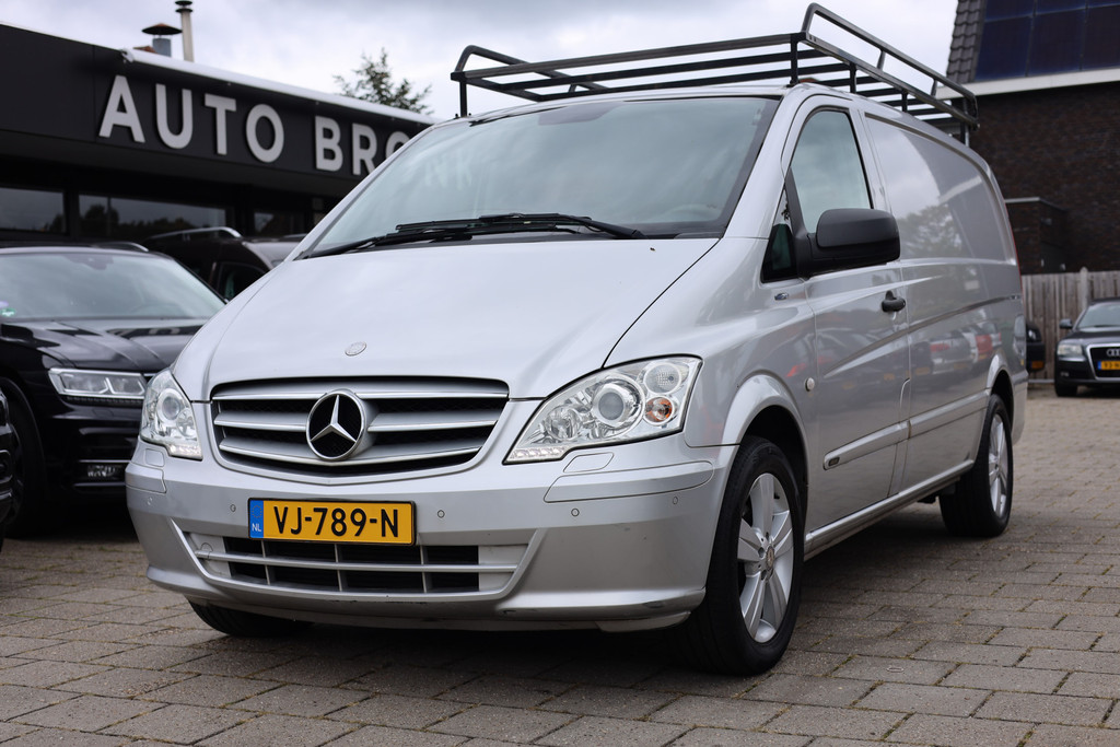 56760601-0.jpg