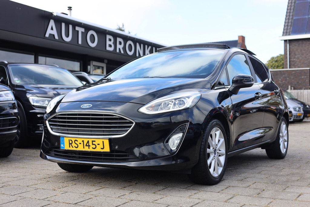 56974309-0.jpg